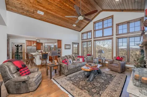 227 B Springhouse Drive Cashiers NC 28717