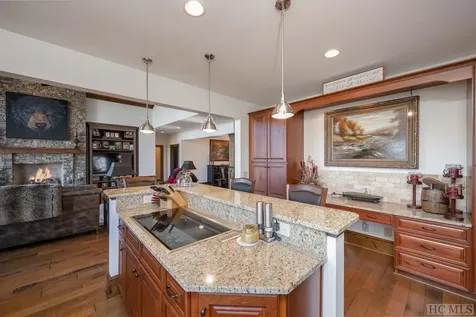 227 B Springhouse Drive Cashiers NC 28717