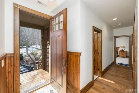227 B Springhouse Drive Cashiers NC 28717