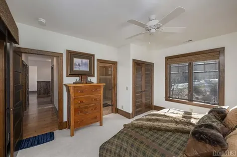 227 B Springhouse Drive Cashiers NC 28717