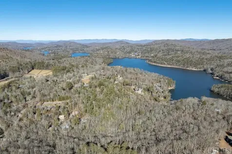 227 B Springhouse Drive Cashiers NC 28717