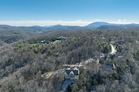 227 B Springhouse Drive Cashiers NC 28717