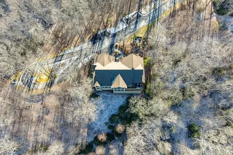 227 B Springhouse Drive Cashiers NC 28717