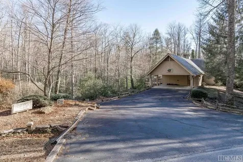 2057 Black Oak Drive Sapphire NC 28774