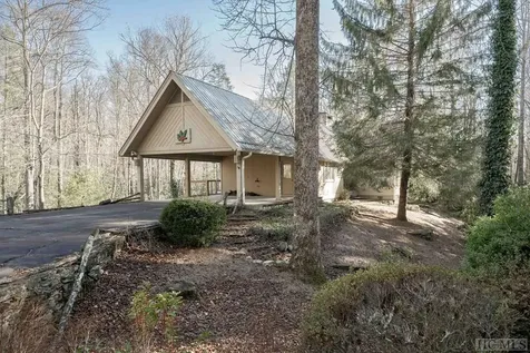2057 Black Oak Drive Sapphire NC 28774