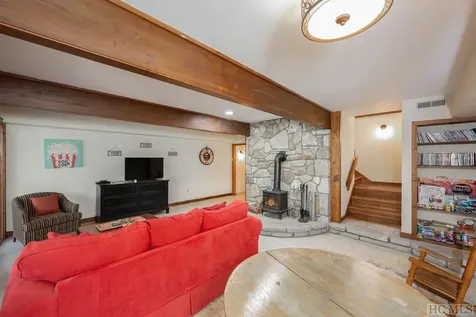 2057 Black Oak Drive Sapphire NC 28774