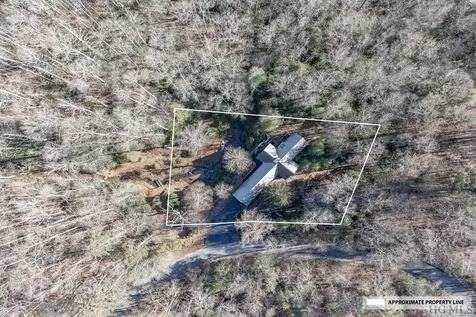 2057 Black Oak Drive Sapphire NC 28774