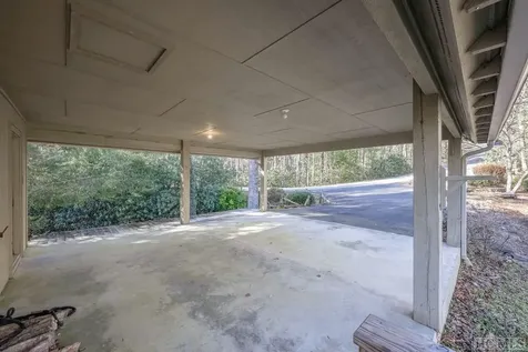 2057 Black Oak Drive Sapphire NC 28774