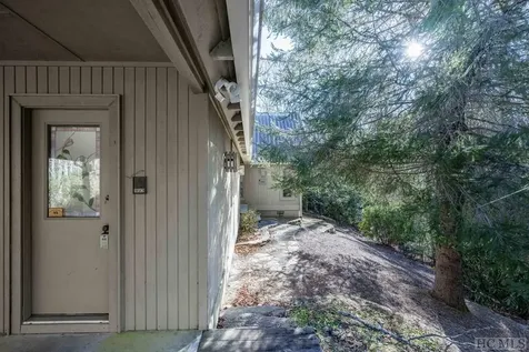 2057 Black Oak Drive Sapphire NC 28774
