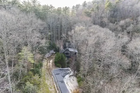 278 Boathouse Row Sapphire NC 28774