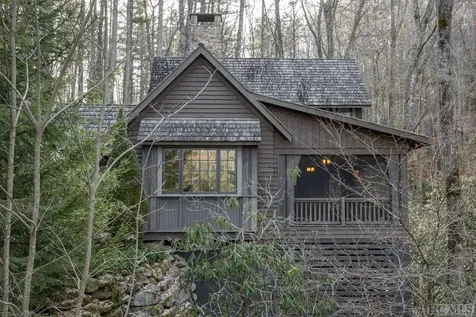 278 Boathouse Row Sapphire NC 28774