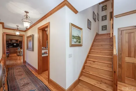 95 Cliffmont Road Cashiers NC 28717