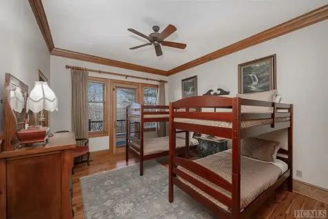 95 Cliffmont Road Cashiers NC 28717
