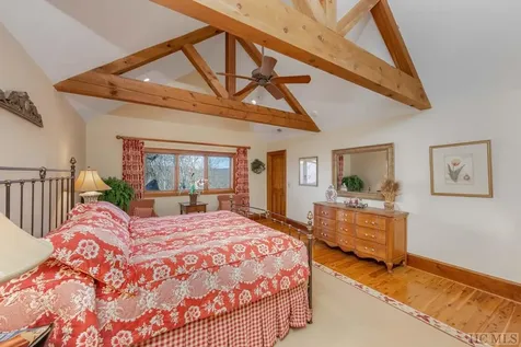 95 Cliffmont Road Cashiers NC 28717