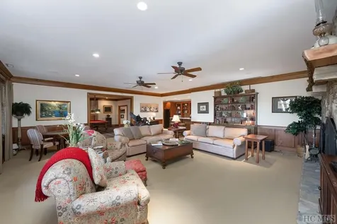 95 Cliffmont Road Cashiers NC 28717