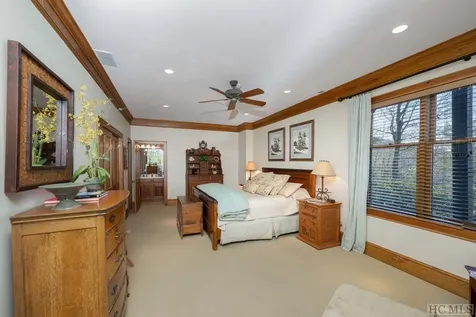 95 Cliffmont Road Cashiers NC 28717