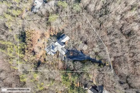 95 Cliffmont Road Cashiers NC 28717