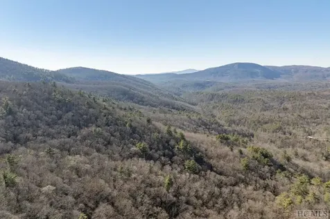 95 Cliffmont Road Cashiers NC 28717