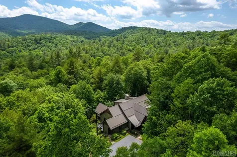 992 Found Forest Road Cashiers NC 28717