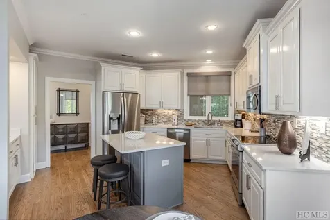 408B Highlands Cove Drive Highlands NC 28741