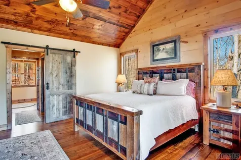 610 Sapphire Ridge Road Sapphire NC 28774