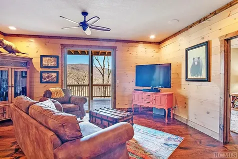 610 Sapphire Ridge Road Sapphire NC 28774