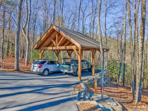 610 Sapphire Ridge Road Sapphire NC 28774