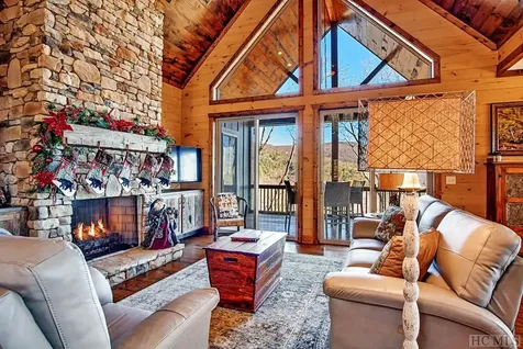 610 Sapphire Ridge Road Sapphire NC 28774