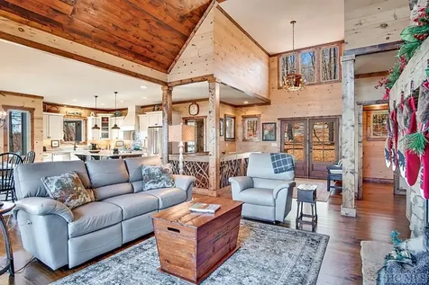 610 Sapphire Ridge Road Sapphire NC 28774