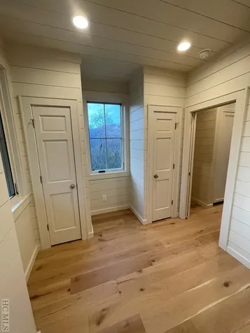 23 Moonstone Loop Highlands NC 28741