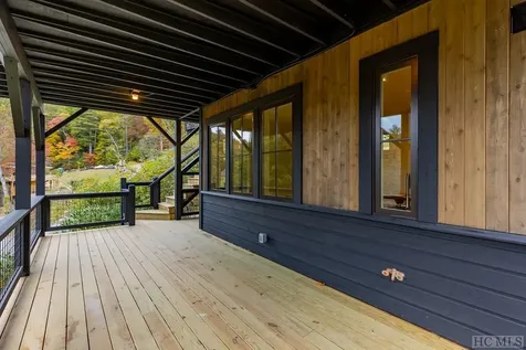 23 Moonstone Loop Highlands NC 28741