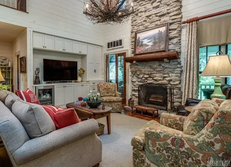 40 Mahalo Lane Cullowhee NC 28723