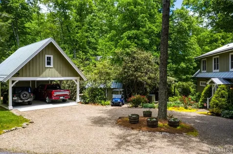 40 Mahalo Lane Cullowhee NC 28723