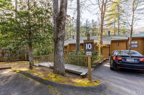 69 Chatterbox Way Sapphire NC 28774