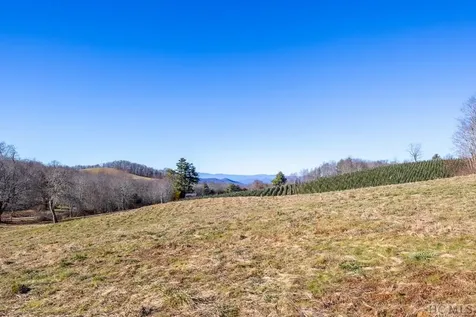 3760 Big Ridge Road Glenville NC 28736