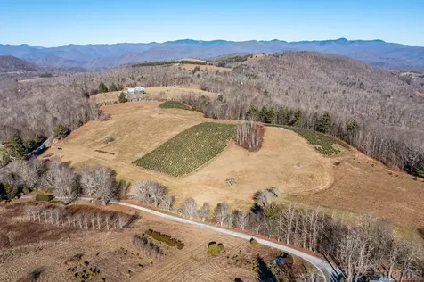 3760 Big Ridge Road Glenville NC 28736