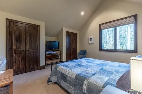 266 Upper Whitewater Road Sapphire NC 28774
