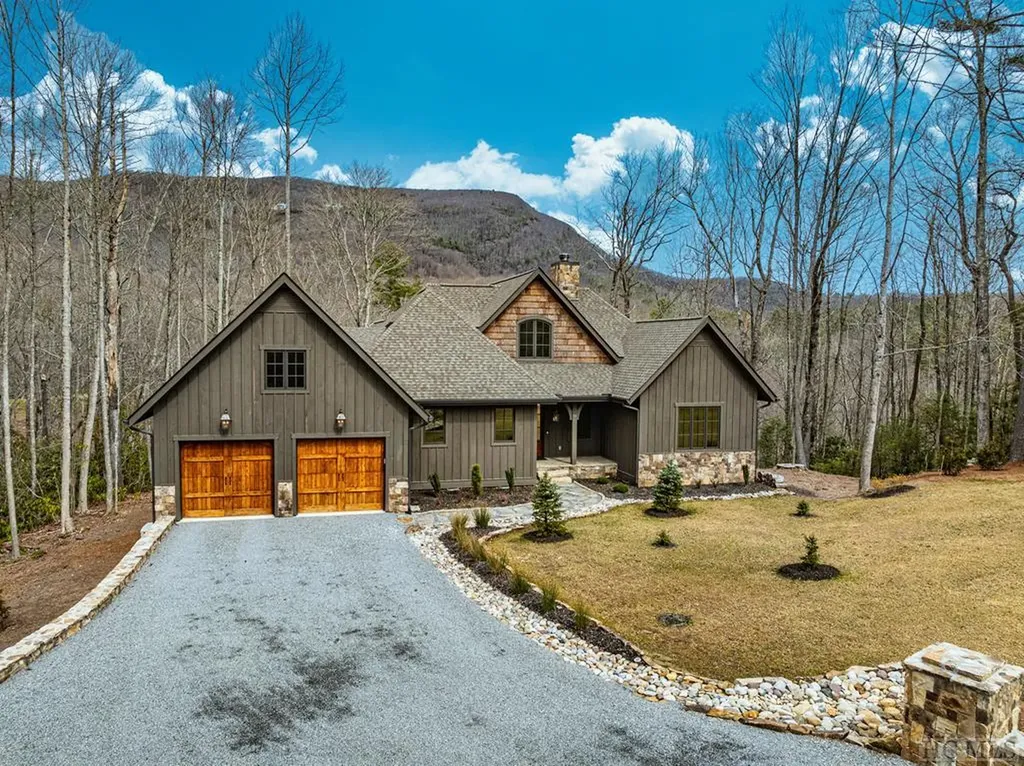 510 Boiling Springs Road Sapphire NC 28774