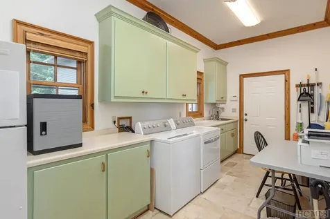 50 Heather View Lane Sapphire NC 28774