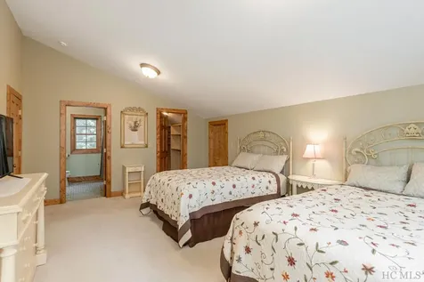 50 Heather View Lane Sapphire NC 28774