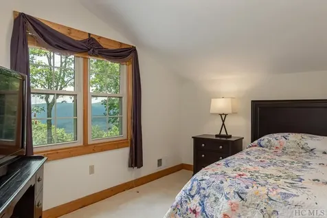 50 Heather View Lane Sapphire NC 28774
