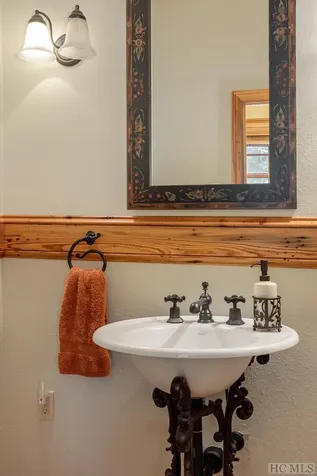 50 Heather View Lane Sapphire NC 28774