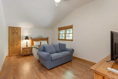 50 Heather View Lane Sapphire NC 28774