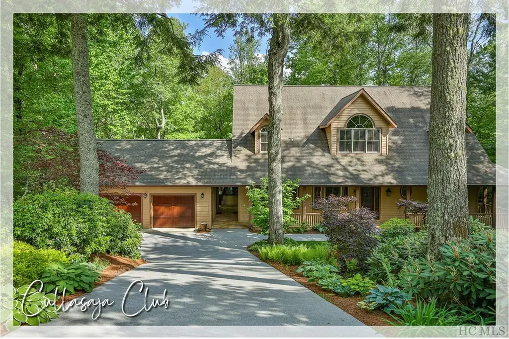 17 Lake Court Highlands NC 28741