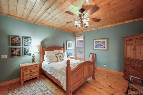 939 W Christy Trail Sapphire NC 28774