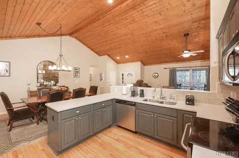 42 Mayapple Drive Sapphire NC 28774