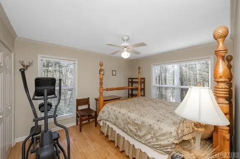 42 Mayapple Drive Sapphire NC 28774