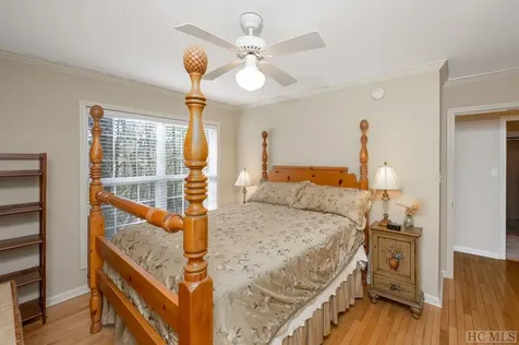 42 Mayapple Drive Sapphire NC 28774