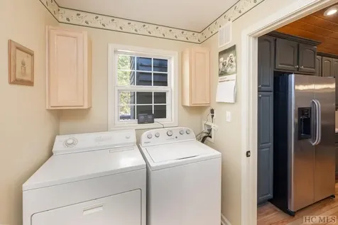 42 Mayapple Drive Sapphire NC 28774