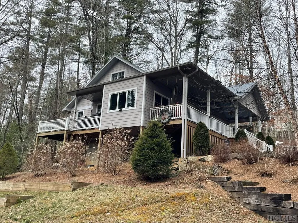 120 Hicks Road Highlands NC 28741